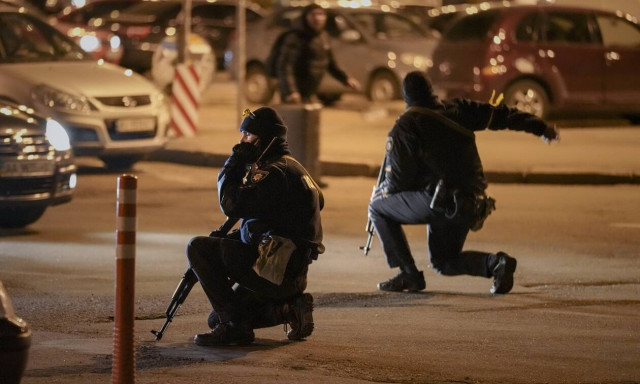 Πόλεμος στην Ουκρανία: Νύχτα αγωνίας στο Κίεβο - Νέα μεγάλη έκρηξη, ξέσπασε πυρκαγιά