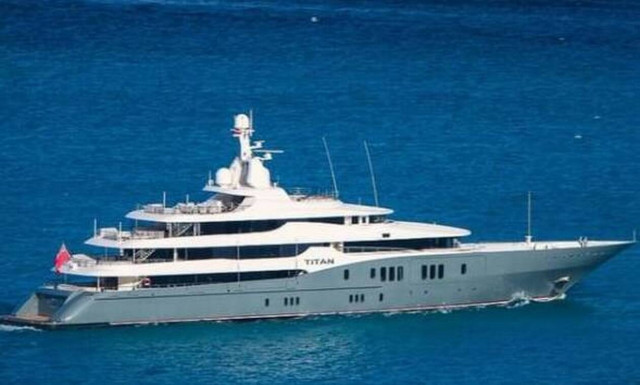 Πόλεμος στην Ουκρανία: Ρώσοι δισεκατομμυριούχοι μεταφέρουν τα σούπερ γιοτ τους στις Μαλδίβες