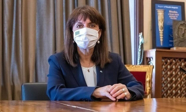 Σακελλαροπούλου προς Ουκρανό πρέσβη: Η αντίσταση των Ουκρανών συγκινεί βαθύτατα τους Έλληνες