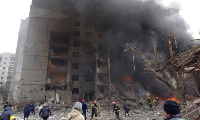 Πόλεμος στην Ουκρανία: Χρήση βομβών διασποράς από την Ρωσία καταγγέλλει το ΝΑΤΟ