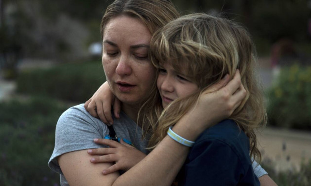 Κυβερνητική σύσκεψη για τους πρόσφυγες της Ουκρανίας που φτάνουν στην Ελλάδα