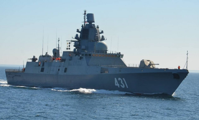 «Ναυμαχία» Ρωσίας – ΝΑΤΟ στη Μεσόγειο: Κρήτη το αεροπλανοφόρο Truman, πάει Ρουμανία το De Gaulle