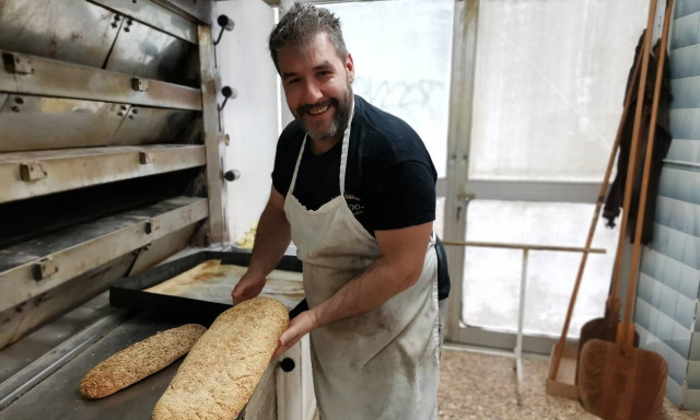 Ακριβή μου, μα παραδοσιακή μου λαγάνα