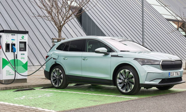 Skoda: Το Enyaq iV με νέο λογισμικό