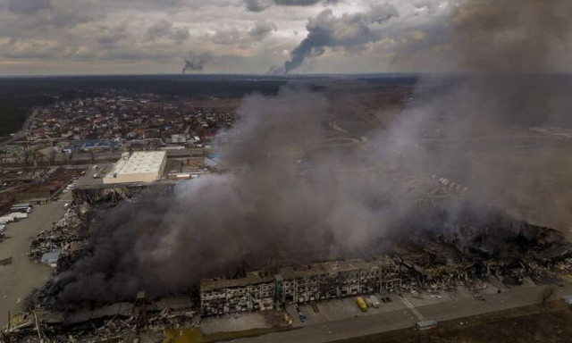 Ουκρανία: Εννέα άνθρωποι σκοτώθηκαν από τον βομβαρδισμό του αεροδρομίου Βινίτσια