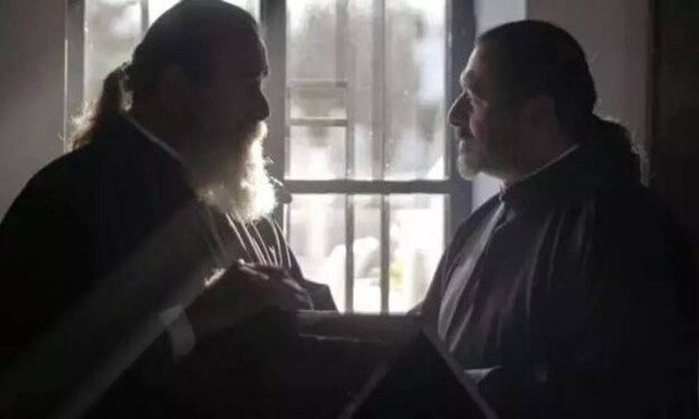 Άγριες Μέλισσες Spoiler 7/3: Ο παπά-Γρηγόρης προχωράει σ’ ένα παράτολμο σχέδιο