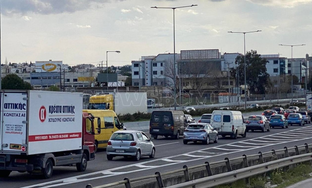 «Κόλαση» ο Κηφισός - Μποτιλιάρισμα χιλιομέτρων στην κάθοδο