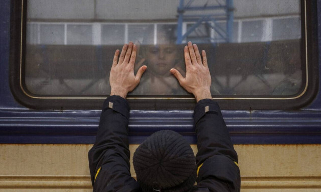 Πόλεμος στην Ουκρανία: Η Ρωσία ανακοίνωσε κατάπαυση του πυρός για το πρωί της Τετάρτης