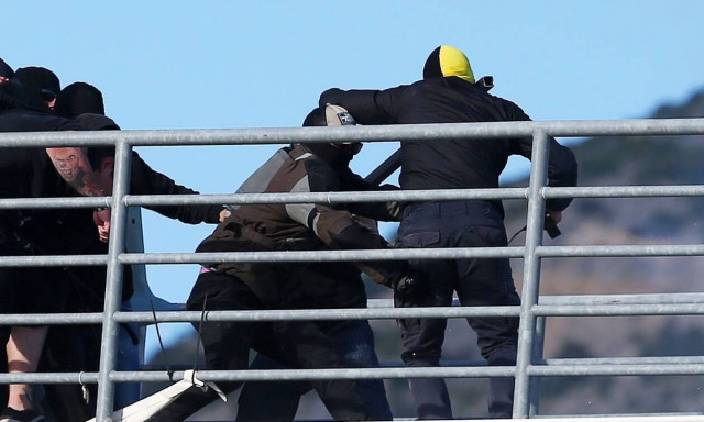 Νέο περιστατικό οπαδικής βίας: Άγρια επίθεση σε 16χρονο στη Νίκαια