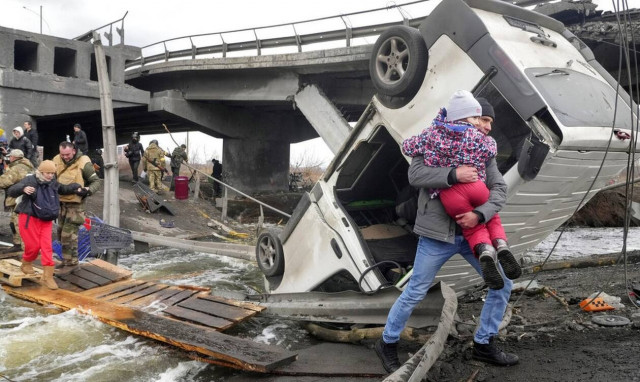 Ρωσία: Ανοιχτοί οι διάδρομοι για τους αμάχους, η Ουκρανία τους χρησιμοποιεί ως ανθρώπινες ασπίδες