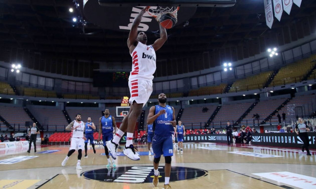 Basket League: Έβγαλε την υποχρέωση ο Ολυμπιακός – Τα highlights κι η βαθμολογία
