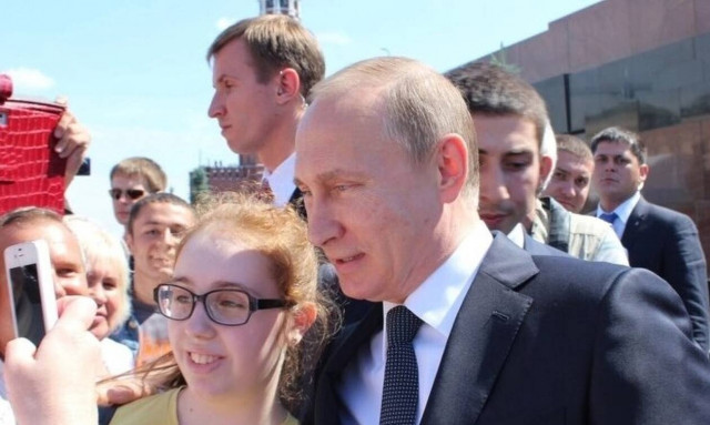 Ο απίθανος τρόπος που ο Πούτιν έκανε πρόταση γάμου: Η Lyudmila νόμιζε πως την χώριζε (vid)