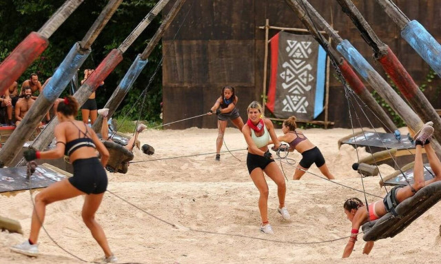 Survivor Spoiler 12/3: Όλοι εναντίον της Σταυρούλας - Η ομάδα που κερδίζει σήμερα 
