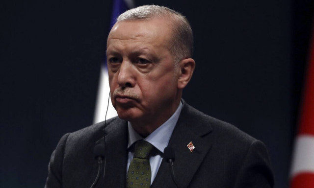 Ταγίπ Ερντογάν: Μπορείς να εμπιστευθείς αυτόν τον τύπο; 