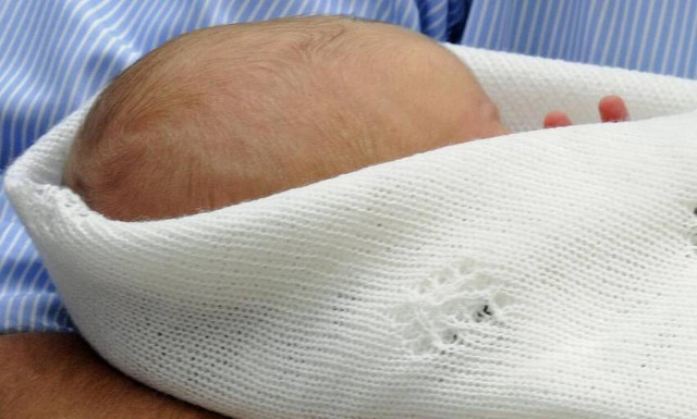 Κύπρος: Ήταν στη κουζίνα η ύποπτη μητέρα όταν ο 37χρονος ταρακούνησε βίαια το βρέφος (vid)