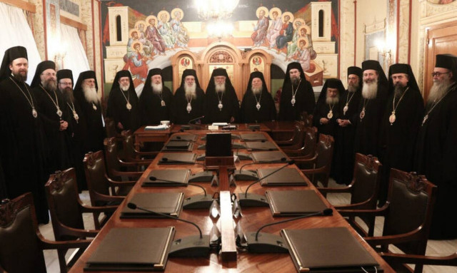 Στη σκιά του πολέμου ξεκινούν οι εργασίες της ΔΙΣ – Ο Αρχιεπίσκοπος ενημερώνει για τις εξελίξεις