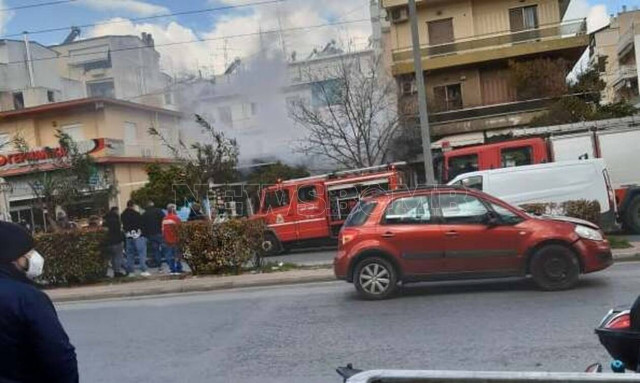 Φωτιά σε κατάστημα στο Γαλάτσι - Συναγερμός στην Πυροσβεστική