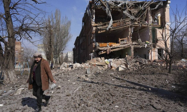 Μαριούπολη: Πατέρας εγκλωβισμένου Έλληνα προξένου - «Τα τρόφιμά τους επαρκούν για 2-3 ημέρες»