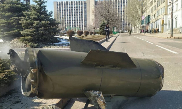 Πόλεμος Ουκρανία: Οι ναζί του τάγματος Αζόφ βομβάρδισαν το Ντόνετσκ - Η απάντηση της Ρωσίας