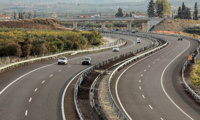 Tα ταξίδια στη χώρα μας είναι πανάκριβα