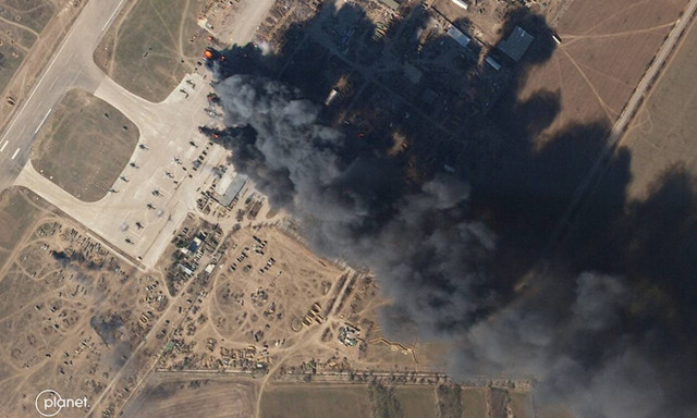 Πόλεμος στην Ουκρανία: Οι ουκρανικές δυνάμεις κατέστρεψαν ελικόπτερα της Ρωσίας στη Χερσώνα