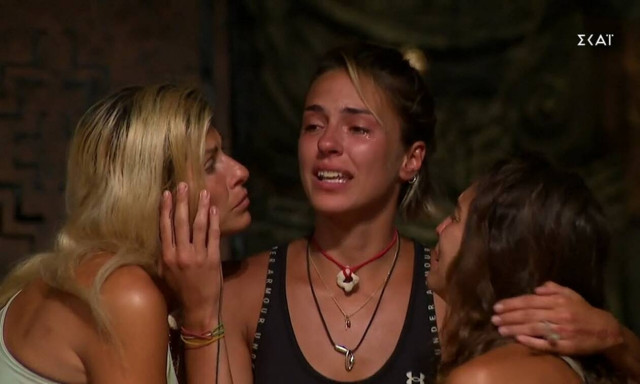 Survivor: Έγινε η μεγάλη έκπληξη - Αποχώρησε με δάκρυα η Κάτια Ταραμπάνκο (video)