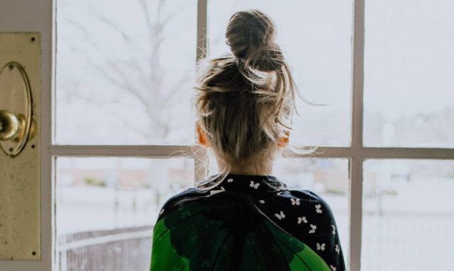 Θεσσαλονίκη: 53χρονος πατέρας βίαζε για 1,5 χρόνο την 12χρονη κόρη του