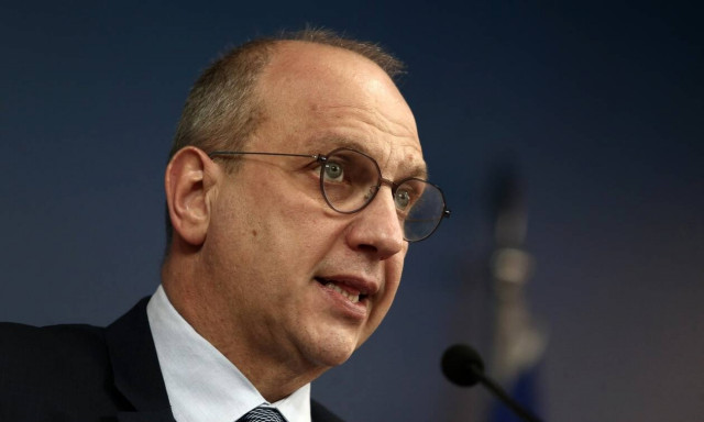 Οικονόμου: Ο Τσίπρας οφείλει μια καθαρή απάντηση για το αν θα ψηφίσει τα μέτρα