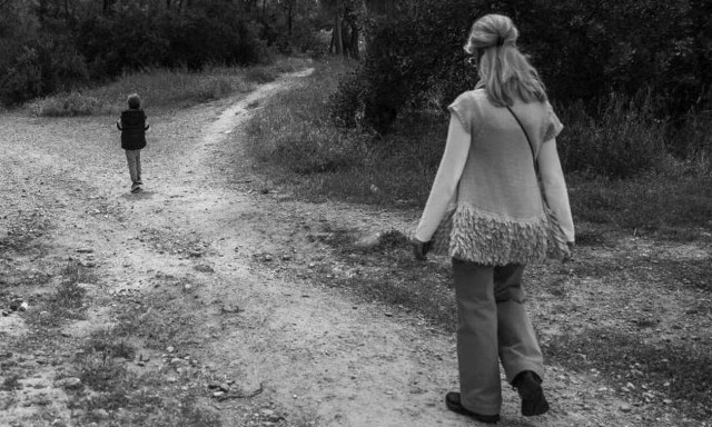 Μητέρες ανηλίκων: Σύνταξη στα 62 έτη με 25 έτη προϋπηρεσίας