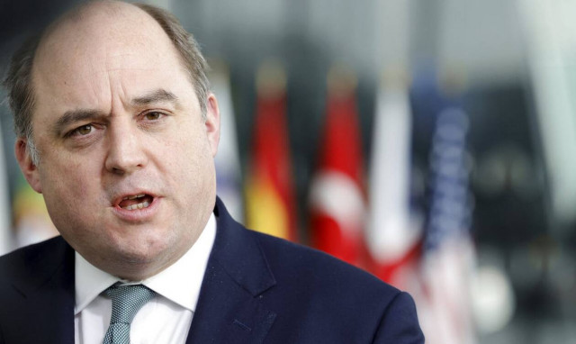 Βρετανία: Ο υπ. Άμυνας δέχτηκε τηλεφώνημα από κάποιον που προσποιήθηκε τον Ουκρανό πρωθυπουργό