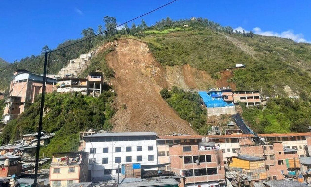 Κατολίσθηση στο Περού: Ανασύρθηκαν δύο πτώματα - Αγνοούνται έξι άνθρωποι