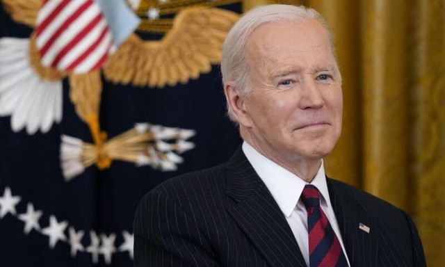 Ο Πεσκόφ, ο Μπάιντεν και το «κουρασμένο γεροντάκι»