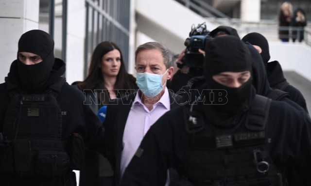 Δίκη Λιγνάδη: Τρίτη συνεδρίαση με την κατάθεση φίλων του πρώτου θύματος