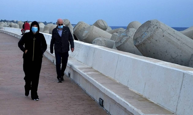 Κορονοϊός στην Κύπρο: Τρεις θάνατοι και 3.698 περιστατικά ανακοινώθηκαν την Κυριακή (20/3)