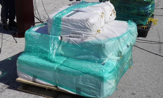 Ισημερινός: Κατασχέθηκε ποσότητα τριών και πλέον τόνων ναρκωτικών