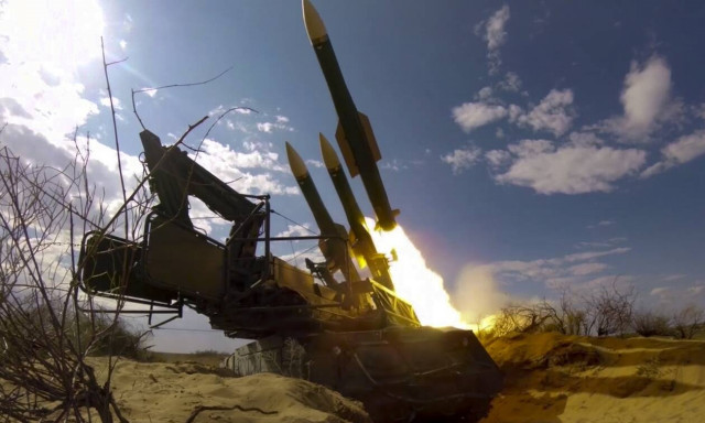 Τριπλό χτύπημα της Ρωσίας με υπερσύγχρονα όπλα 