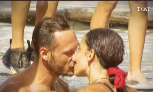 «Φουντώνει» ξανά ο έρωτας στο Survivor: Θα γίνουν ζευγάρι Μυριέλλα - Κατσαούνης;