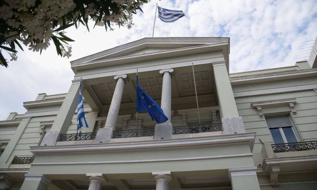 Greece enhancing its international presence through initiatives and contacts, diplomatic sources say