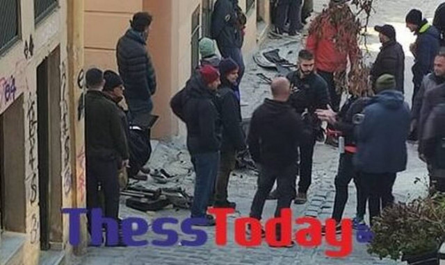 Θεσσαλονίκη: Άγρια καταδίωξη στην Άνω Πόλη για τις ανάγκες της ταινίας The Bricklayer (pics-vid)