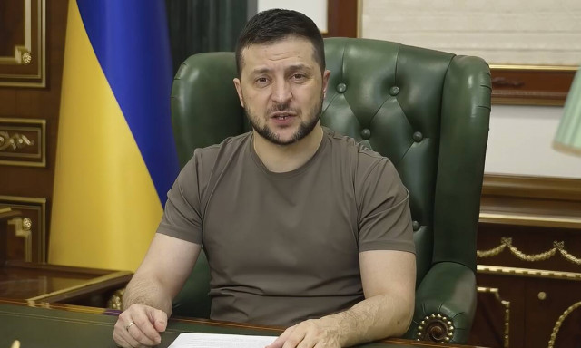 «Βόμβα» Ζελένσκι για δημοψήφισμα