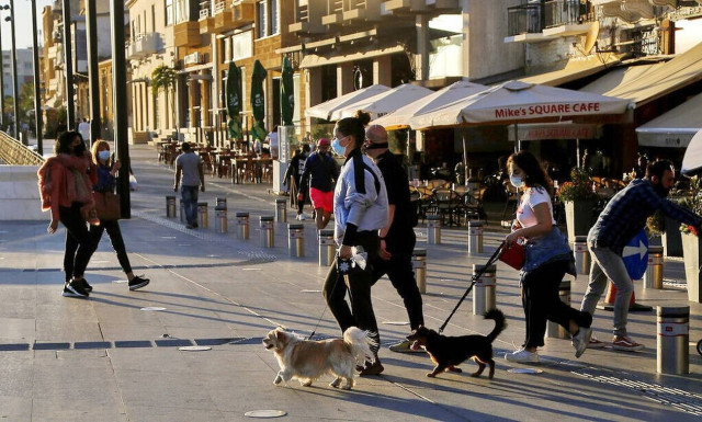 Κορονοϊός στην Κύπρο: Τρεις θάνατοι και 4.673 νέα κρούσματα ανακοινώθηκαν την Τρίτη (22/3)