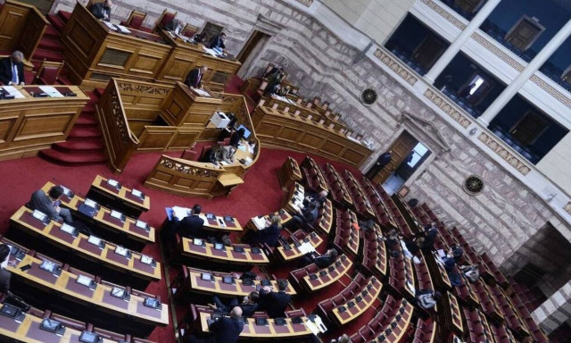 Αντιπαράθεση για την εθνική σύνταξη των ομογενών από Αλβανία και πρώην Σοβιετική Ένωση