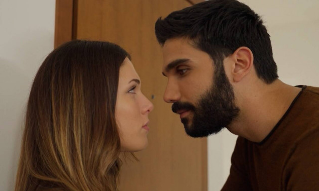 «Η Γη της Ελιάς» Spoiler 23/03: Ο Αλέξης χάνει το μυαλό του στη θέα της Μυρτάλης και του Νικήτα