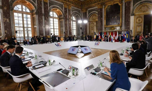 Βάζει δύσκολα ο Πούτιν στους Ευρωπαίους: Στη Σύνοδο Κορυφής το αίτημα για πληρωμή αερίου σε ρούβλια