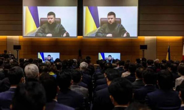 O Zελένσκι στο κοινοβούλιο της Ιαπωνίας