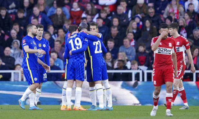 Πόλεμος στην Ουκρανία: «Ανάσα» 33.000.000 ευρώ από τον Ρόμαν Αμπράμοβιτς στην Τσέλσι