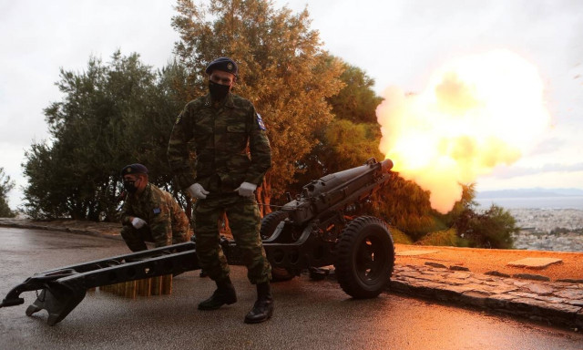 25η Μαρτίου: Κανονιοβολισμοί στον Λυκαβηττό για την εθνική επέτειο