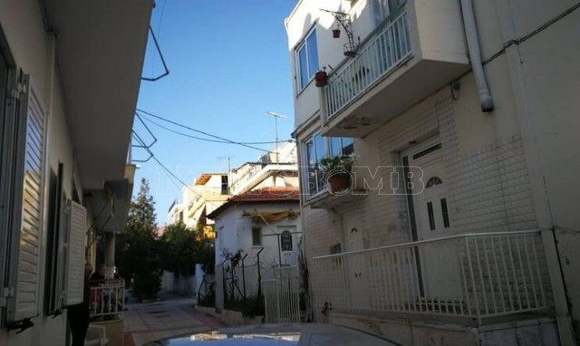 Αιγάλεω: Με ψυχολογικά η θεία που πέταξε τα παιδιά από το μπαλκόνι - Είχε τσακωθεί με την αδελφή της