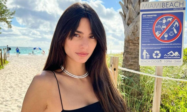 Ηλιάνα Παπαγεωργίου: «Ανάβει» φωτιές στη Τζαμάικα (photos)