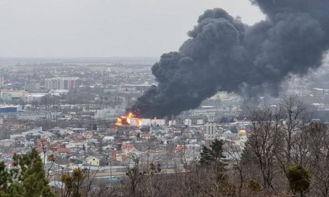 Πόλεμος στην Ουκρανία: Πέντε τραυματίες από τους βομβαρδισμούς στην πόλη Λβιβ